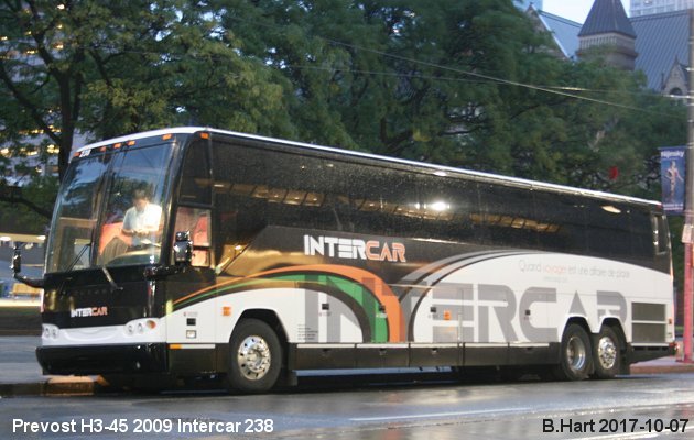 BUS/AUTOBUS: Prevost H3-45 2009 Intercar