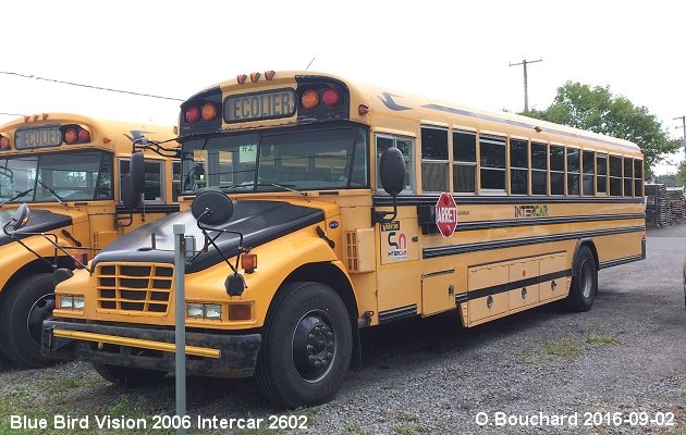 BUS/AUTOBUS: Blue Bird Vision 2006 Intercar