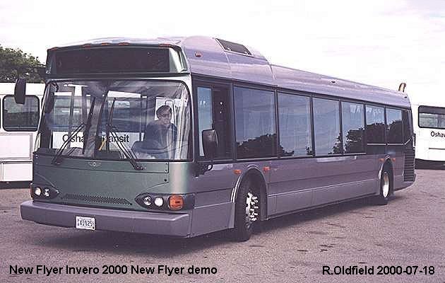 BUS/AUTOBUS: New Flyer Invero 2000 New Flyer