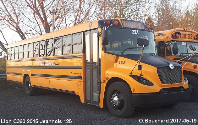 BUS/AUTOBUS: Lion C360 2015 Jeannois