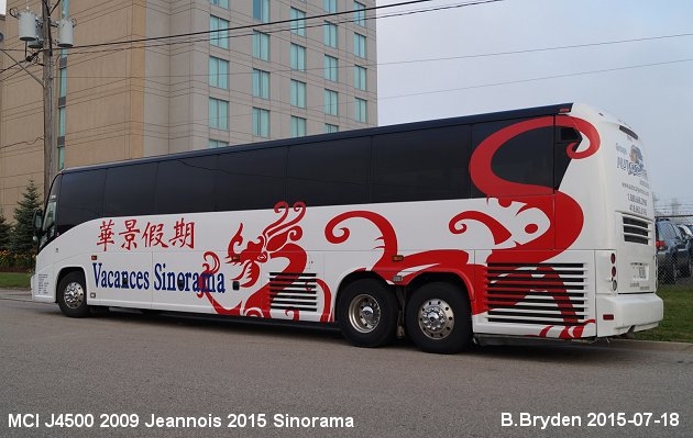 BUS/AUTOBUS: MCI J4500 2009 Jeannois