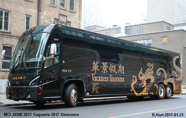 BUS/AUTOBUS: MCI J4500 2017 Jeannois