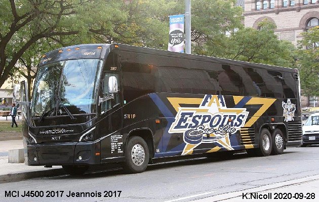 BUS/AUTOBUS: MCI J4500 2017 Jeannois