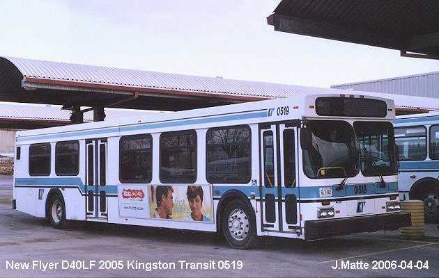 BUS/AUTOBUS: New Flyer D 40LF 2005 Kingston Transit