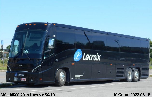 BUS/AUTOBUS: MCI J4500 2019 Lacroix