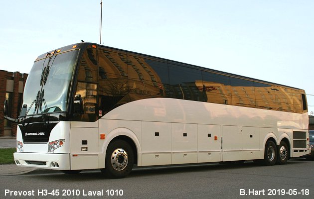 BUS/AUTOBUS: Prevost H3-45 2010 Laval