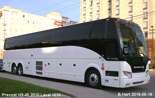 BUS/AUTOBUS: Prevost H3-45 2010 Laval