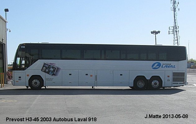 BUS/AUTOBUS: Prevost H3-45 2003 Autobus Laval