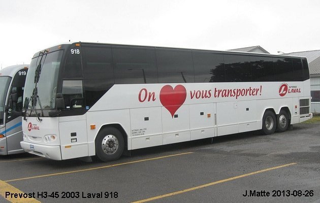 BUS/AUTOBUS: Prevost H3-45 2003 Autobus Laval