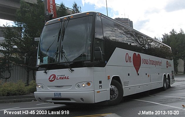 BUS/AUTOBUS: Prevost H3-45 2003 Autobus Laval