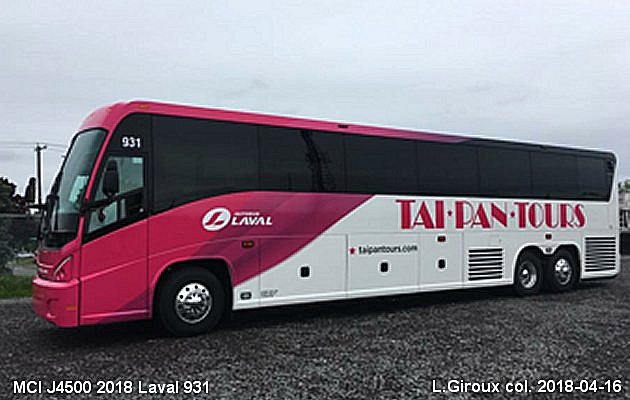 BUS/AUTOBUS: MCI J4500 2018 Laval