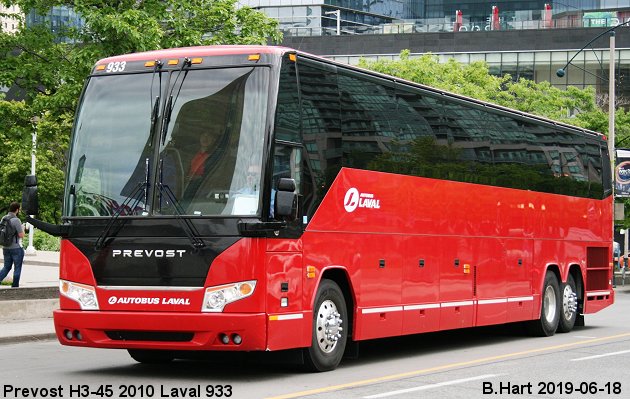 BUS/AUTOBUS: Prevost H3-45 2010 Laval