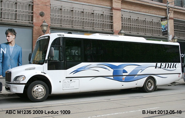 BUS/AUTOBUS: ABC M1235 2009 Leduc