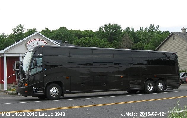 BUS/AUTOBUS: MCI J4500 2010 Leduc