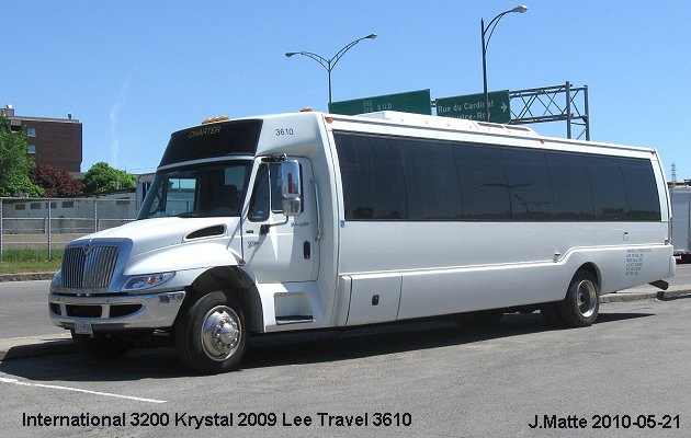 BUS/AUTOBUS: Kristal Coach 2009 Lee Travel