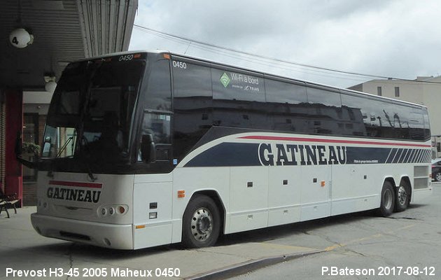 BUS/AUTOBUS: Prevost H3-45 2005 Maheux