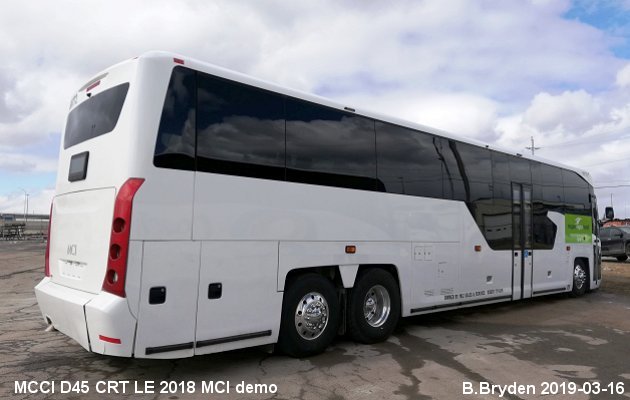 BUS/AUTOBUS: MCI D45 CRT LE 2018 MCI