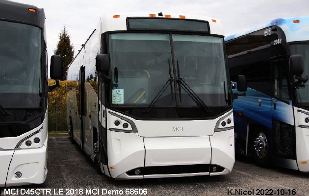 BUS/AUTOBUS: MCI D45CRTLE 2018 MCI