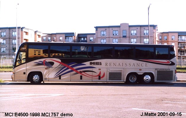 BUS/AUTOBUS: MCI E Type 1998 MCI