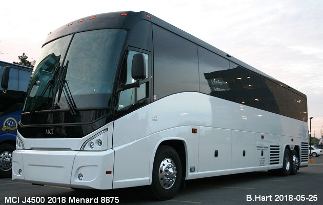 BUS/AUTOBUS: MCI J4500 2018 Menard