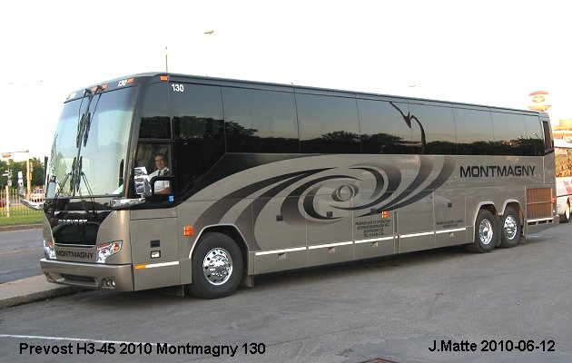 BUS/AUTOBUS: Prevost H3-45 2010 Montmagny