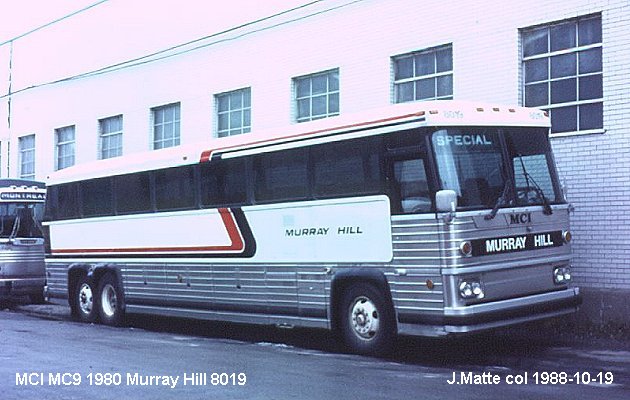 BUS/AUTOBUS: MCI MC 9 1980 Murray Hill