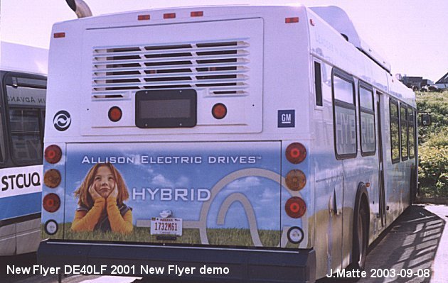 BUS/AUTOBUS: New Flyer DE40LF 2001 New Flyer