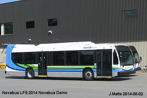 BUS/AUTOBUS: Novabus LFS 2014 Novabus