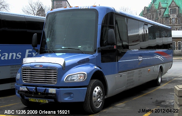 BUS/AUTOBUS: ABC M1235 2009 Orleans