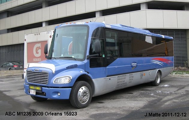 BUS/AUTOBUS: ABC M1235 2009 Orleans