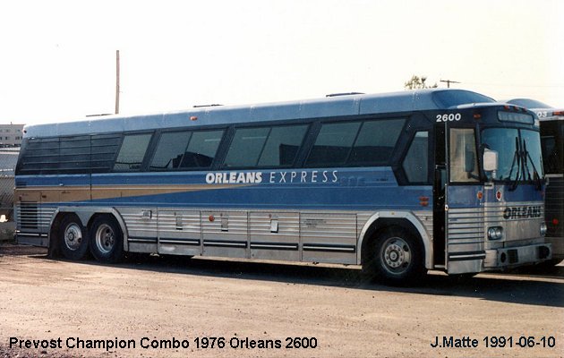 BUS/AUTOBUS: Prevost Champion 1976 Orleans