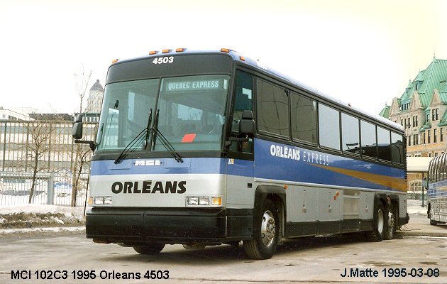 BUS/AUTOBUS: MCI 102 C3 1995 Orleans