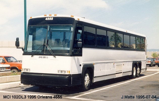 BUS/AUTOBUS: MCI 102DL3 1995 Orleans