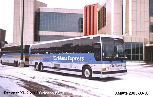 BUS/AUTOBUS: Prevost XL-2 2003 Orleans