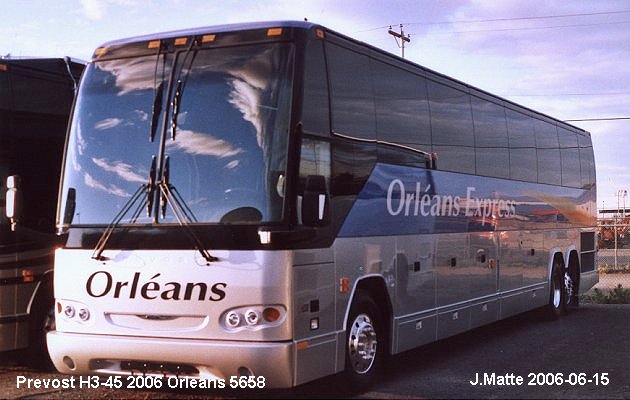 BUS/AUTOBUS: Prevost H3-45 2006 Orleans