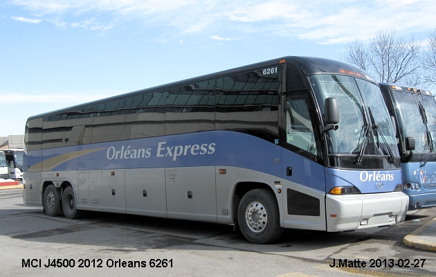 BUS/AUTOBUS: MCI J4500 2012 Orleans