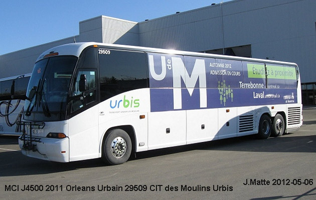 BUS/AUTOBUS: MCI J4500 2011 Orleans Urbain