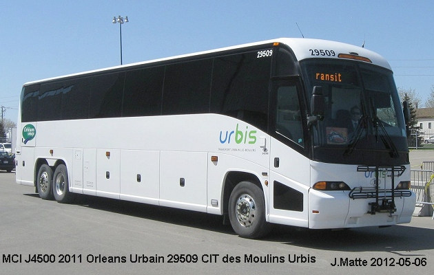 BUS/AUTOBUS: MCI J4500 2011 Orleans Urbain