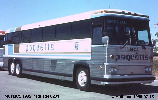 BUS/AUTOBUS: MCI MC 9 1982 Paquette