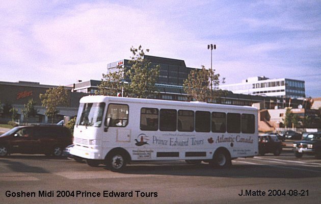 BUS/AUTOBUS: Goshen Midi 2004 Trius