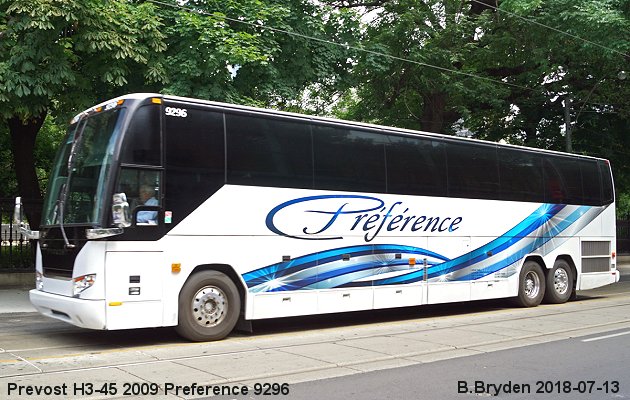 BUS/AUTOBUS: Prevost H3-45 2009 Preference