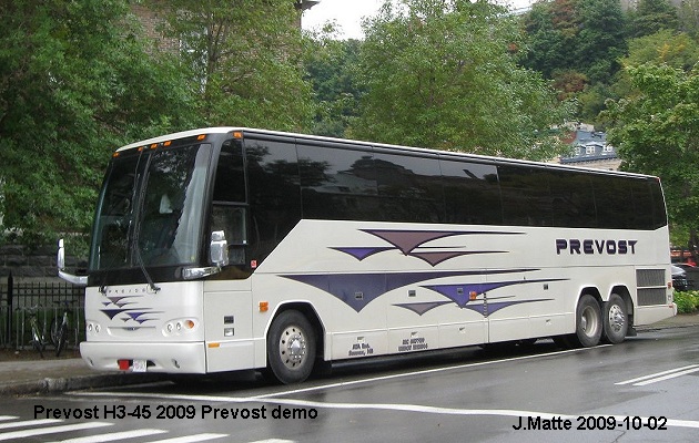 BUS/AUTOBUS: Prevost H3-45 2009 Prevost