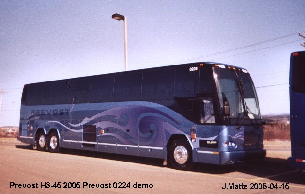 BUS/AUTOBUS: Prevost H3-45 2005 Prevost