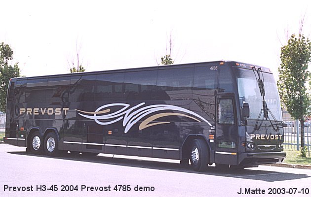 BUS/AUTOBUS: Prevost H3-45 2004 Prevost