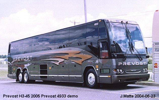 BUS/AUTOBUS: Prevost H3-45 2005 Prevost