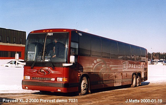 BUS/AUTOBUS: Prevost XL-2 2000 Prevost