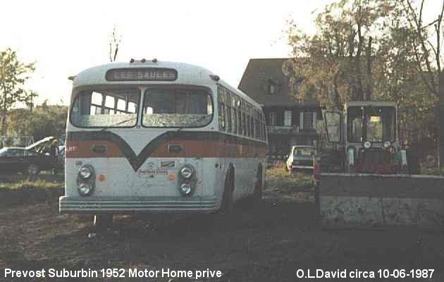 BUS/AUTOBUS: Prevost Suburbin 1952 Prive