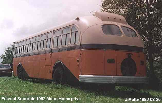 BUS/AUTOBUS: Prevost Surburbin 1952 Prive