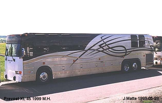 BUS/AUTOBUS: Prevost H3-45 2001 Prive