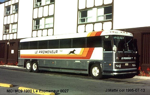 BUS/AUTOBUS: MCI MC 9 1980 Promeneur